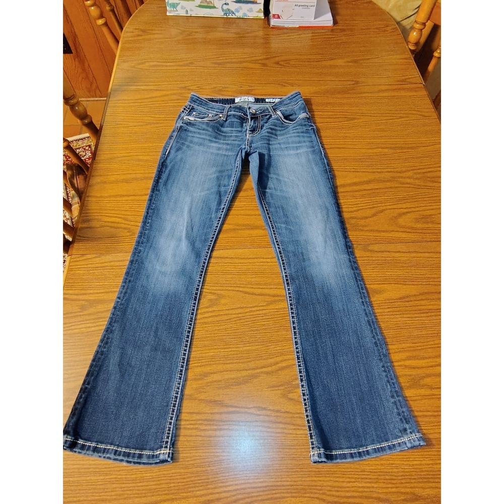 Daytrip Virgo Bootcut Jeans Womens 26R Medium Wash Rhinestone DBK3707 Blue - Picture 2 of 12
